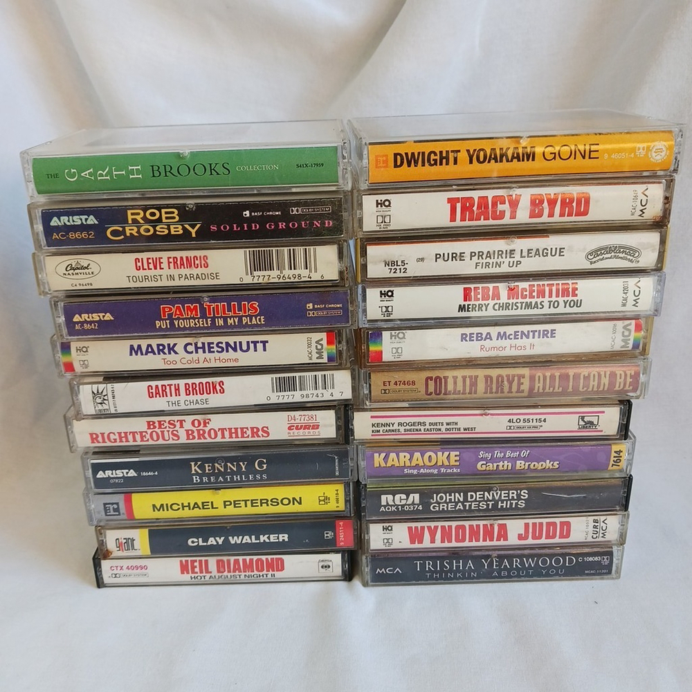Country and Western Cassette Tapes 1980s 1990s Lot of 22